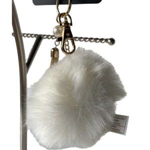 Cute Pearl White Pom Pom Key Chain Purse Accessory Brand New